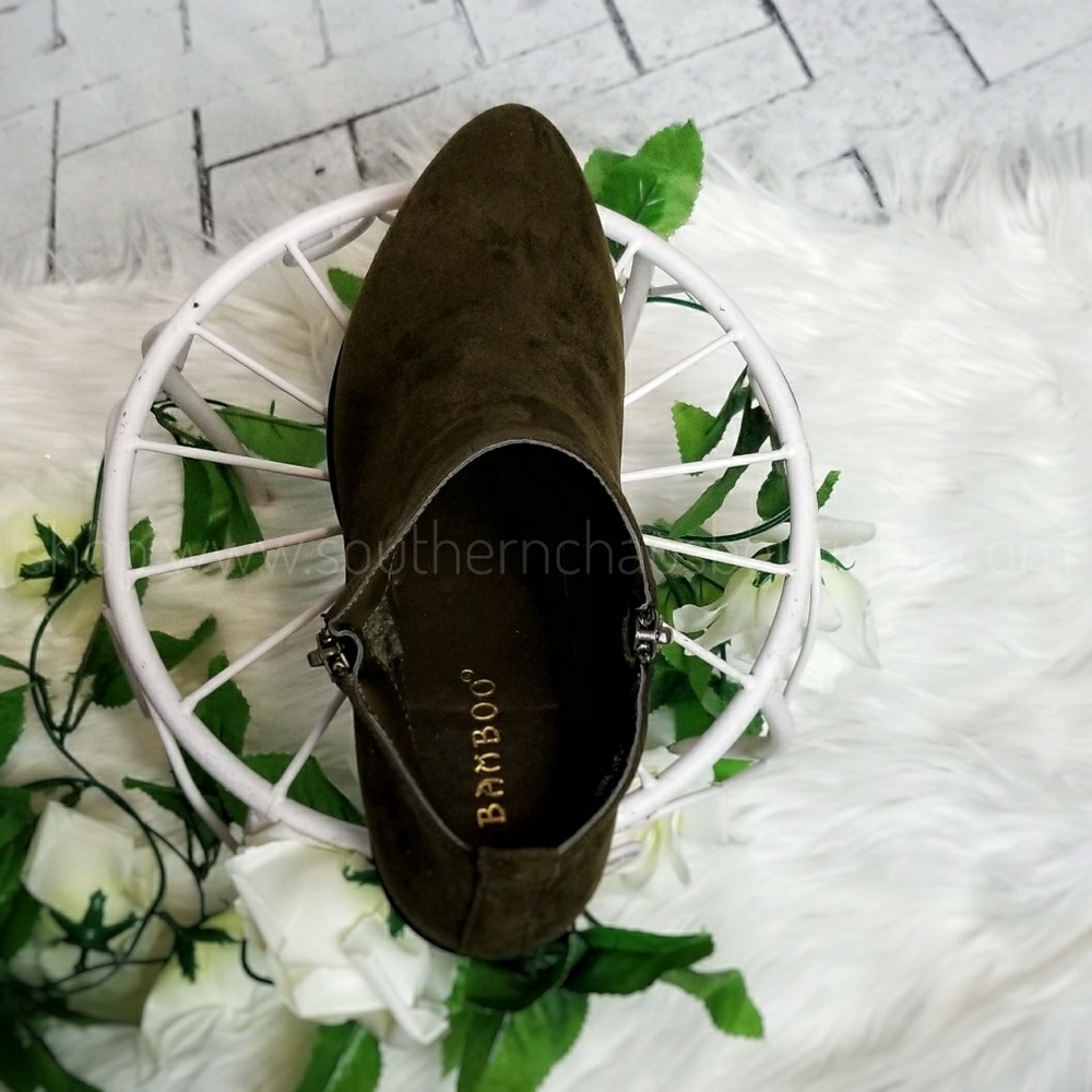 🎉 HUGE SALE 🎉  Olive You Booties - Picture 2 of 6